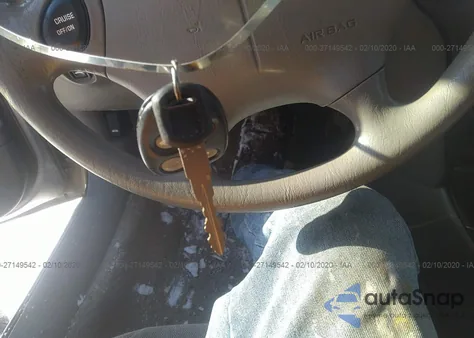 2004 Chevrolet Classic из США, поврежденный, VIN 1G1ND52F84M600961